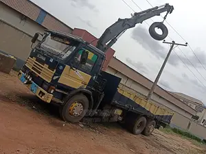 Self Loader Hiab Truck for Hire