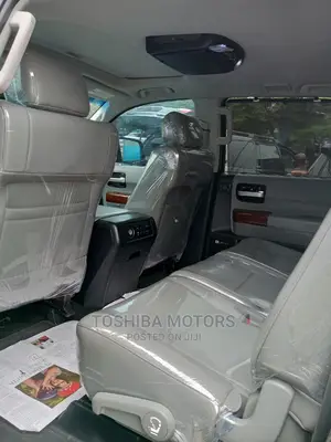 Toyota Sequoia 2015 Gray