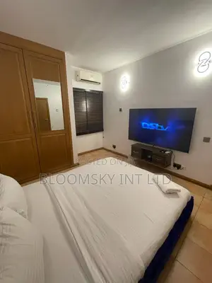 For Let;Studio Apartment in Ikoyi