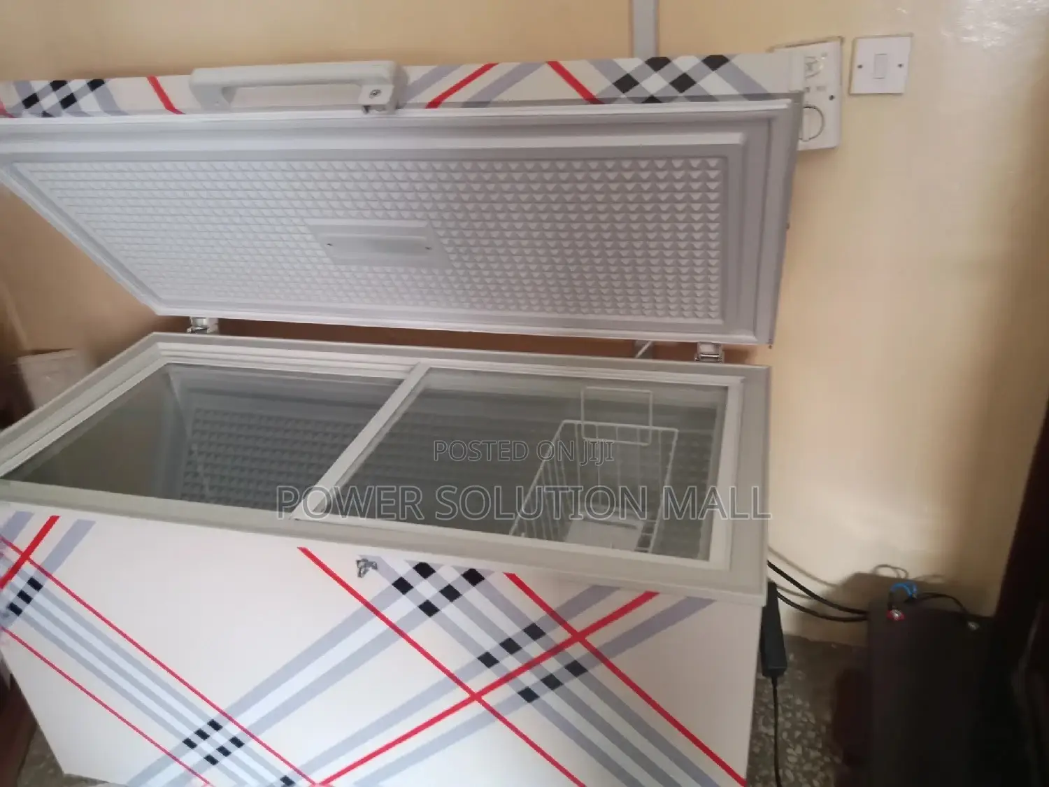 308 Litre Solar Freezer Combocombo Installation