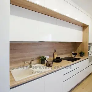 Pristine Wood Kitchen Cabinets