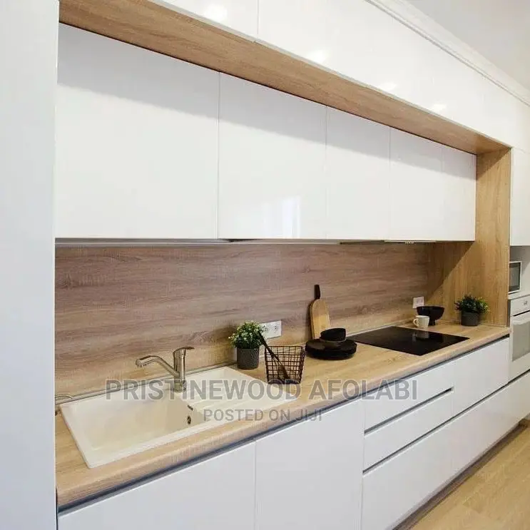 Pristine Wood Kitchen Cabinets