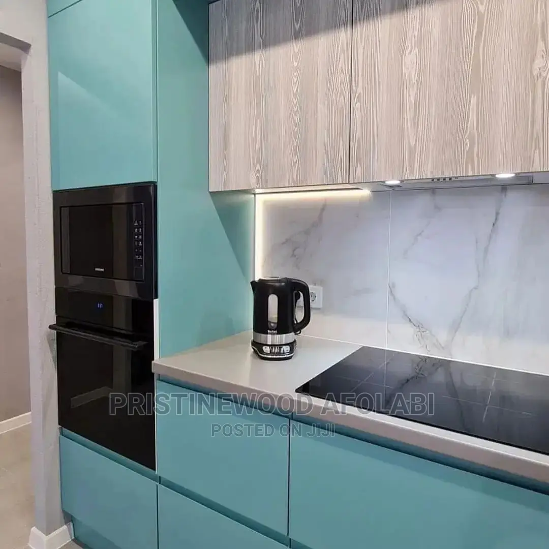 Pristine Wood Design Kitchen Cabinets