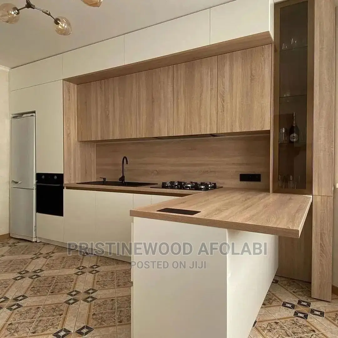 Pristine Wood Kitchen Cabinets