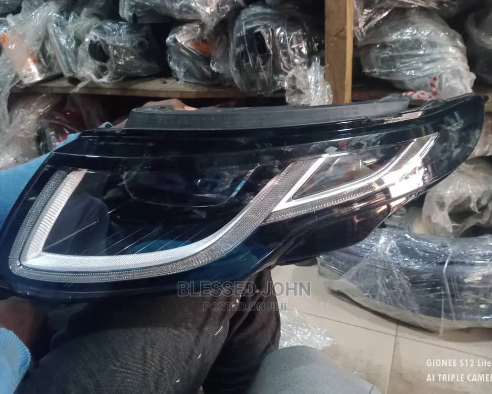 Range Rover Evoqu Headlamp 2018