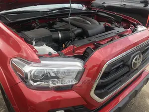 Toyota Tacoma 2020 Red