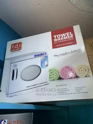 Kiki New Gain Towel Warmer UV Sterilizer For Salon And Spa