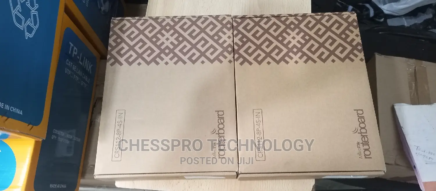 Mikrotik Crs112-8p-4s-In