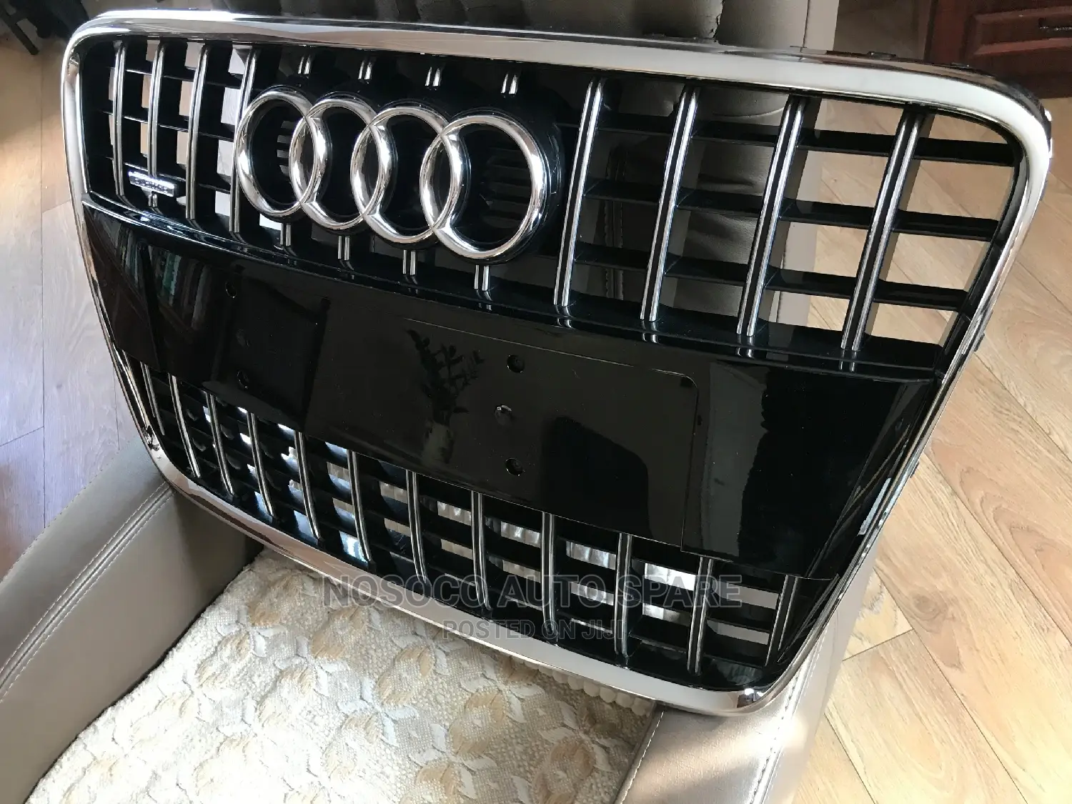 Front Grill Audi Q7 2013