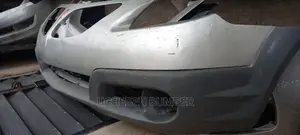 Front Tokunbor Bumper Pontiac Vibe Sport 2006
