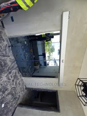 Very Quality Entrance Automatic Sensor Door in Ikwerre