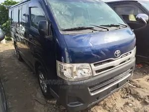 Toyota HiAce 2008 Blue