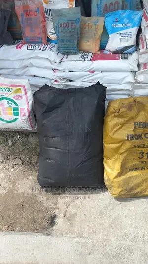Black Oxide Pigment Cement