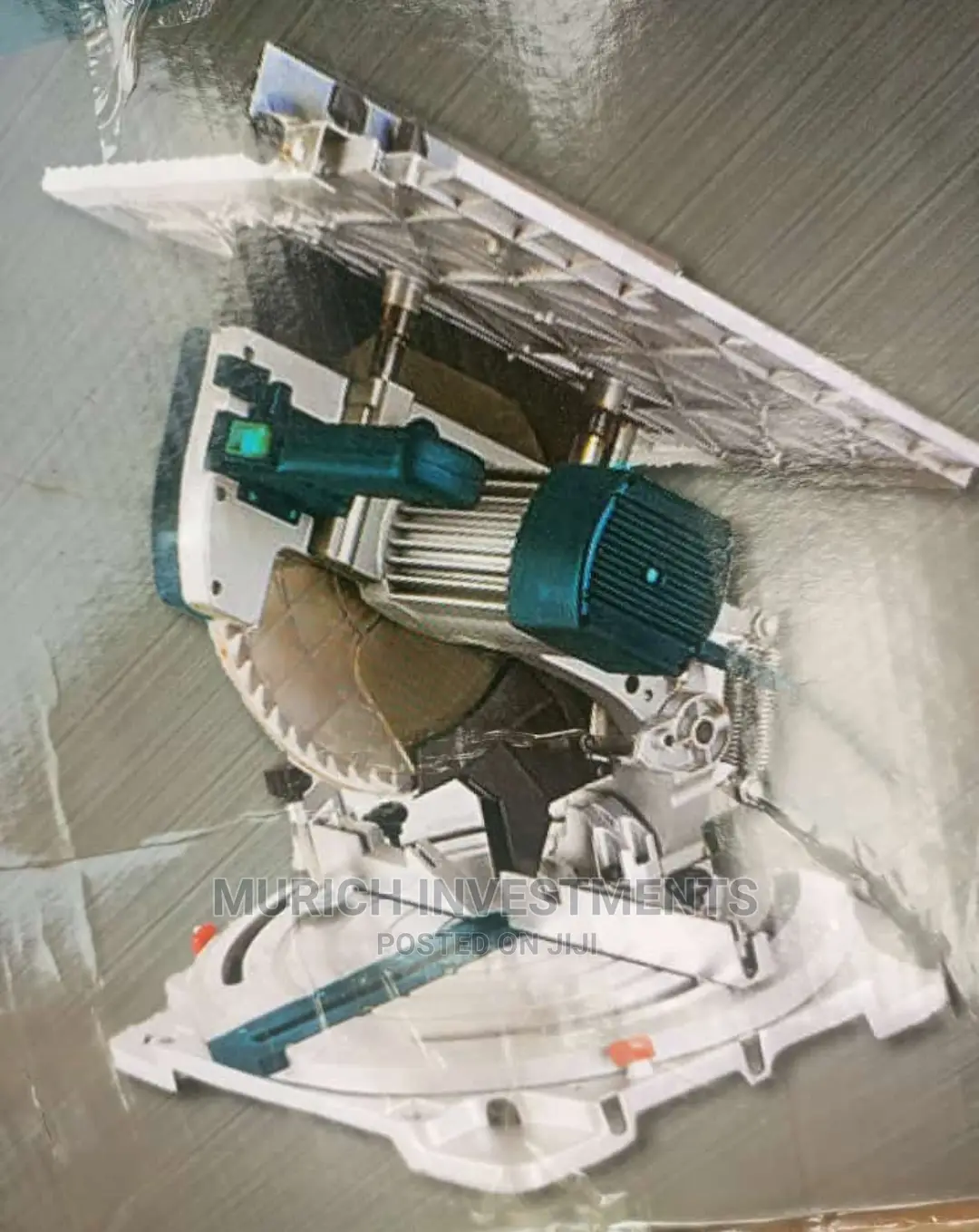 Compound Miter Saw