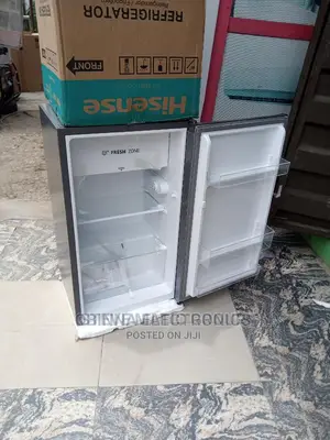 Brand New HISENSE Table Top Refrigerator/Silver/External/