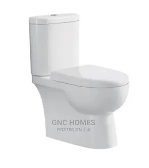 Quality Top Flush Designed Ceramic Water Closet.