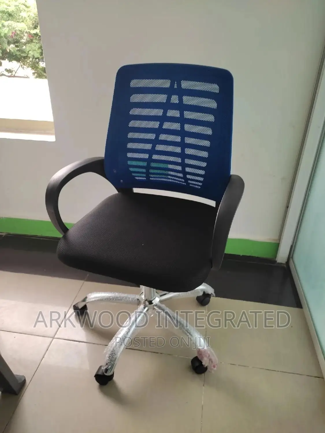 Height Adjustable Office/Reading Chair