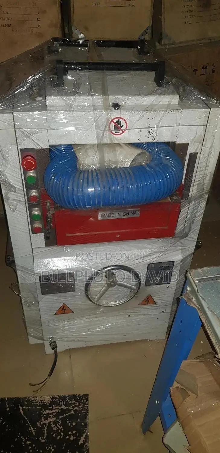 Thicknesser Machine