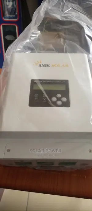 SMK High Efficiency MPPT Charge Controller 60ah