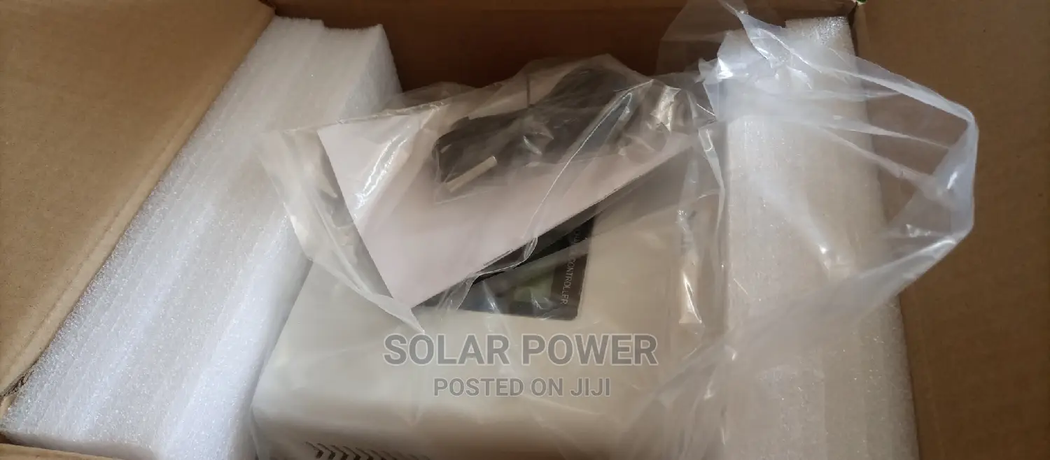 SMK High Efficiency MPPT Charge Controller 60ah