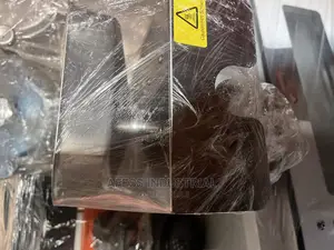 Oil Extracting Machine