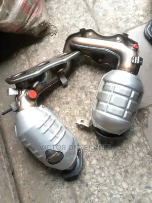 Engine Catalyst Lexus RX350