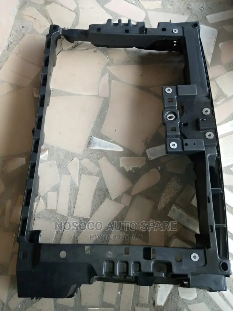 Front Cort Golf 6 2013