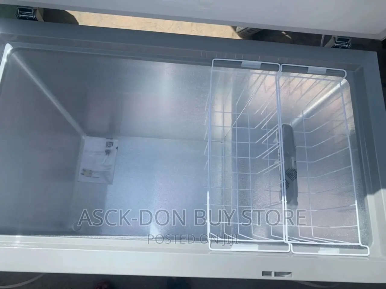 Hisense 300liters Chest Freezer