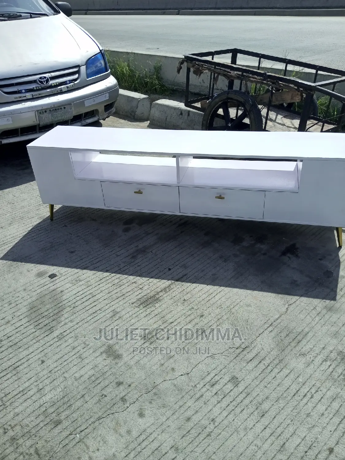A Quality Tv Stand