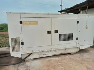 150KVA Perkins Sound Proof Generator for Sale. 500hrs Run