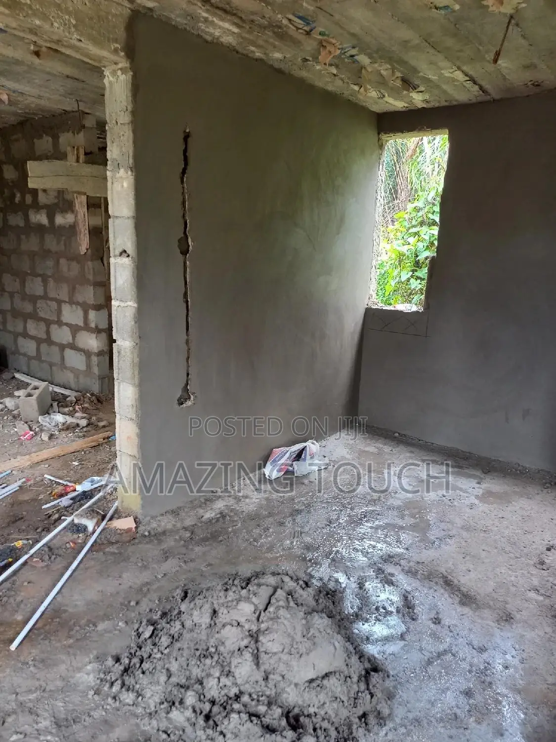 Professional House Builder and Bricklayer Work