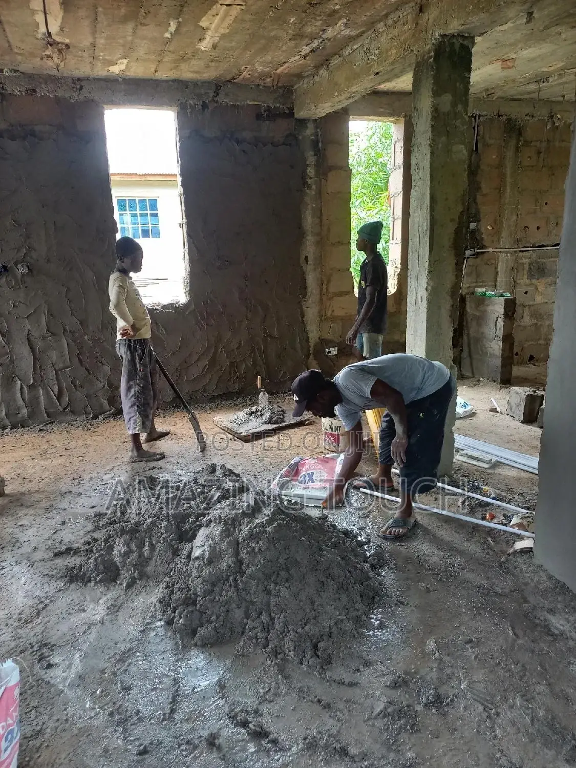 Professional House Builder and Bricklayer Work