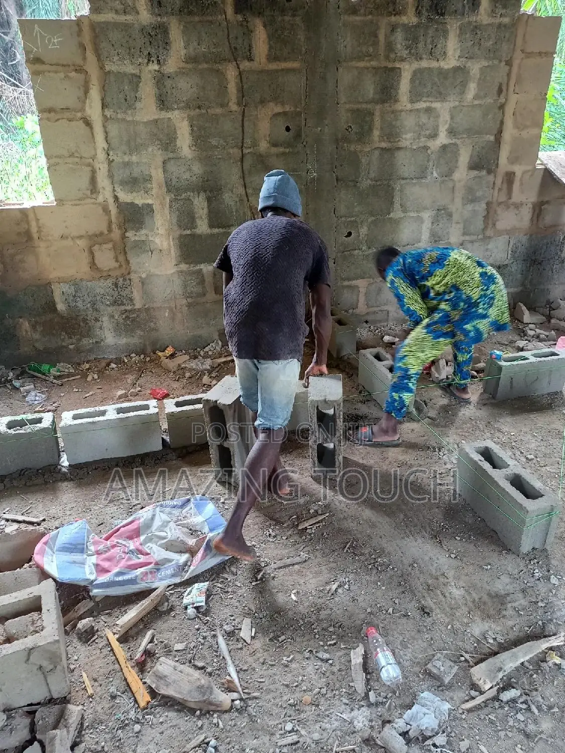 Professional House Builder and Bricklayer Work
