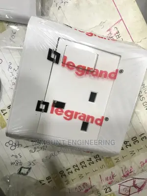 Legrand Socket 13A Single