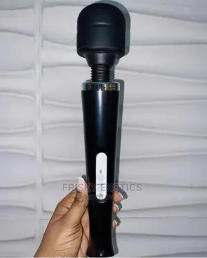 Huge Vibrating Magic Wand Size