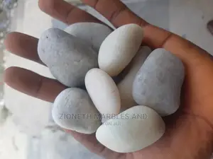 Round Sea Water Pepple Granite Stone