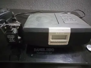 CD Table Player With Radio