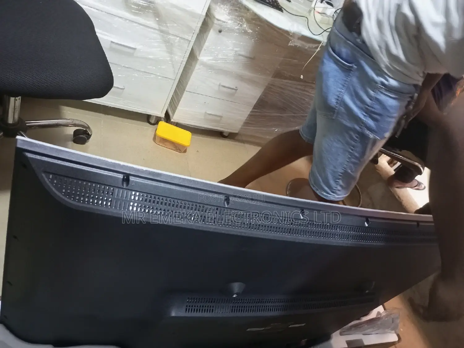 Polystar 55 Inches Smart Tv