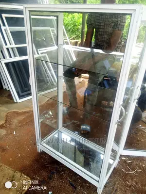 Show Glass Installation