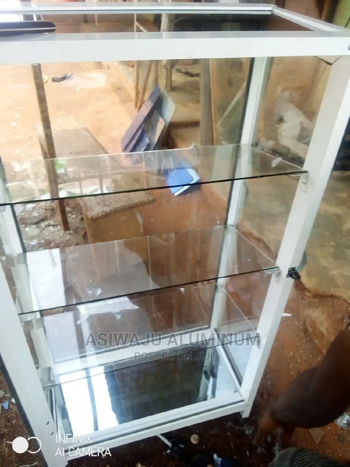 Show Glass Installation