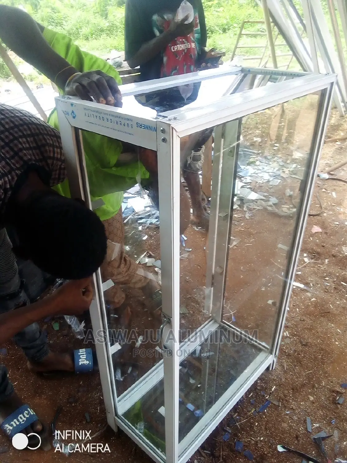 Show Glass Installation