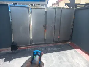 Photo - Very Standard Automatic Remote Gate Machine in Lekki