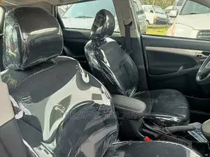 Toyota Matrix 2010 Silver