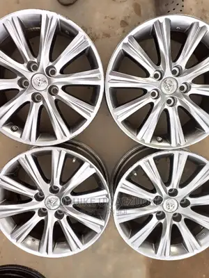 17"Rim Toyota Available