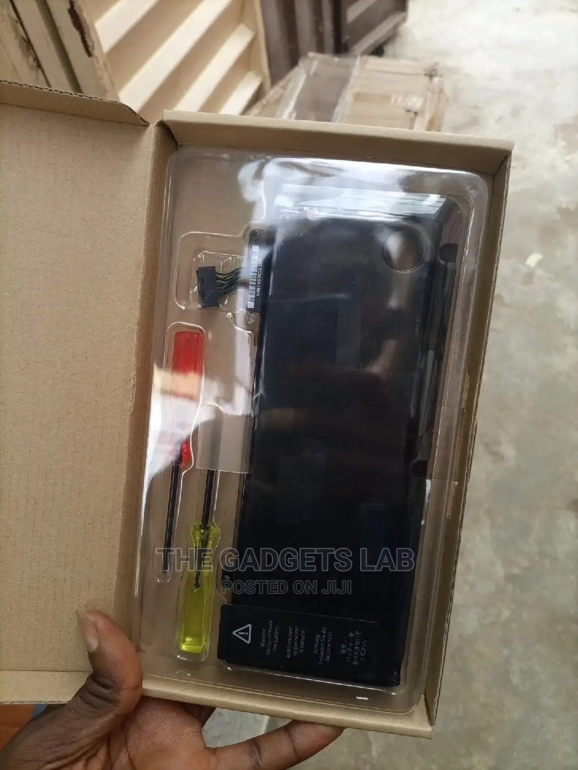 Macbook Pro CD Room Battery