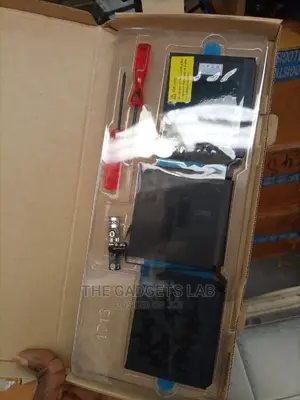 2017 Macbook Pro Non Touch Bar, Original Follow Come Battery