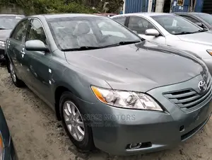 Toyota Camry 2.4 LE 2008 Gray