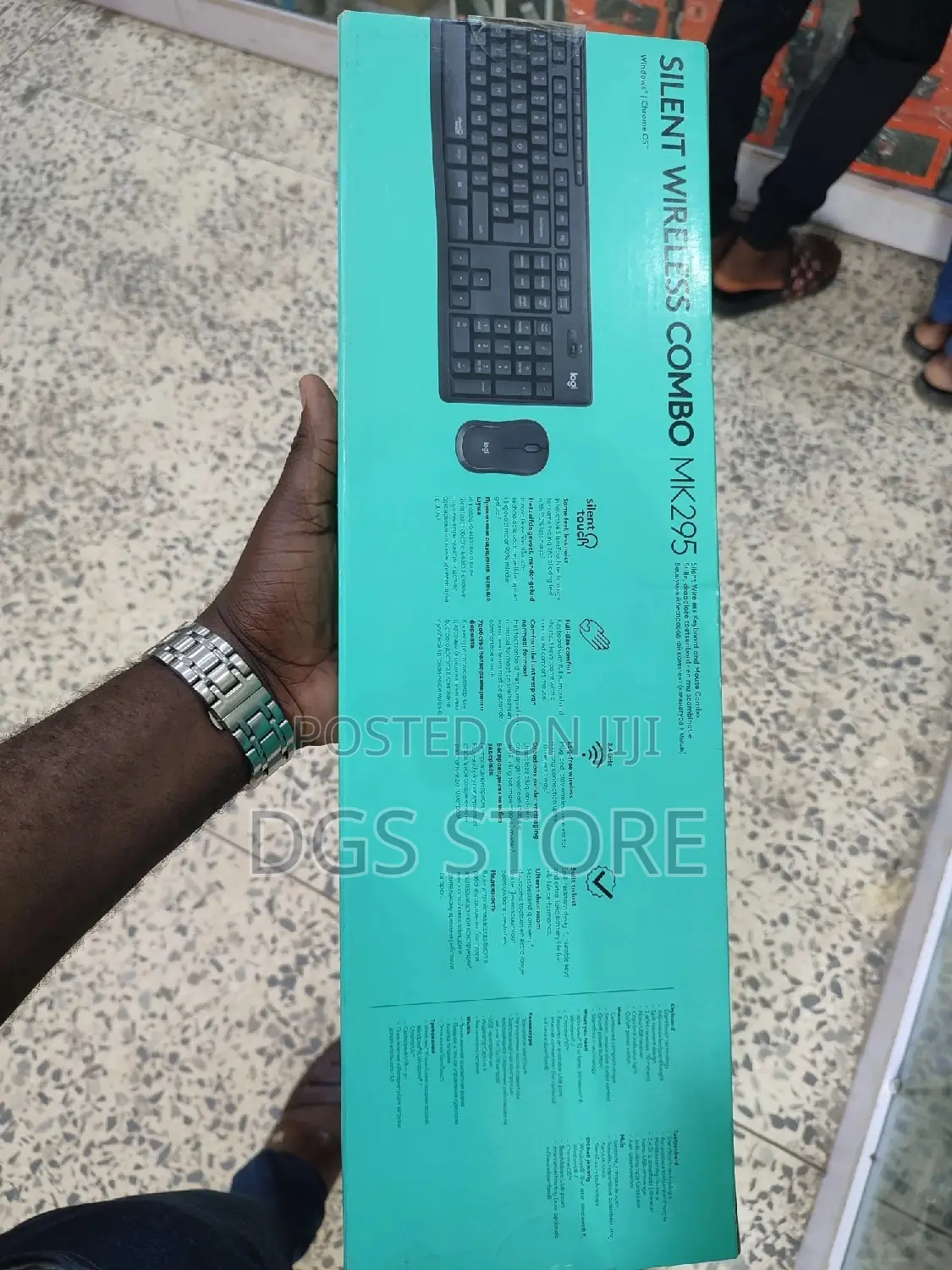 Logitech Silent Wireless Combo Mk295 Keyboard