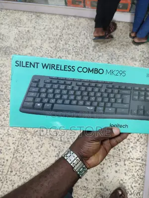 Logitech Silent Wireless Combo Mk295 Keyboard