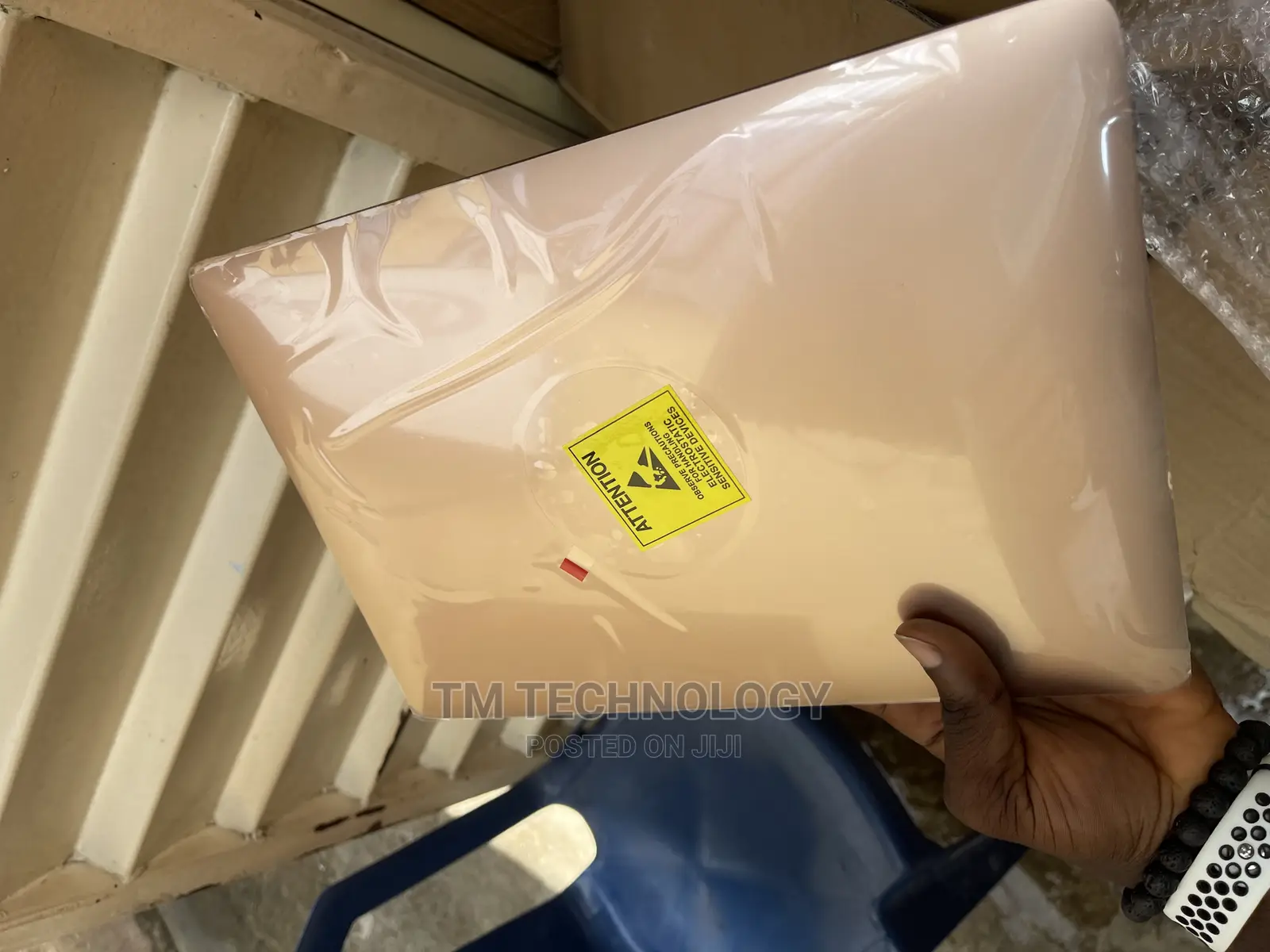 MACBOOK AIR 2018/2020 Screen Replacement